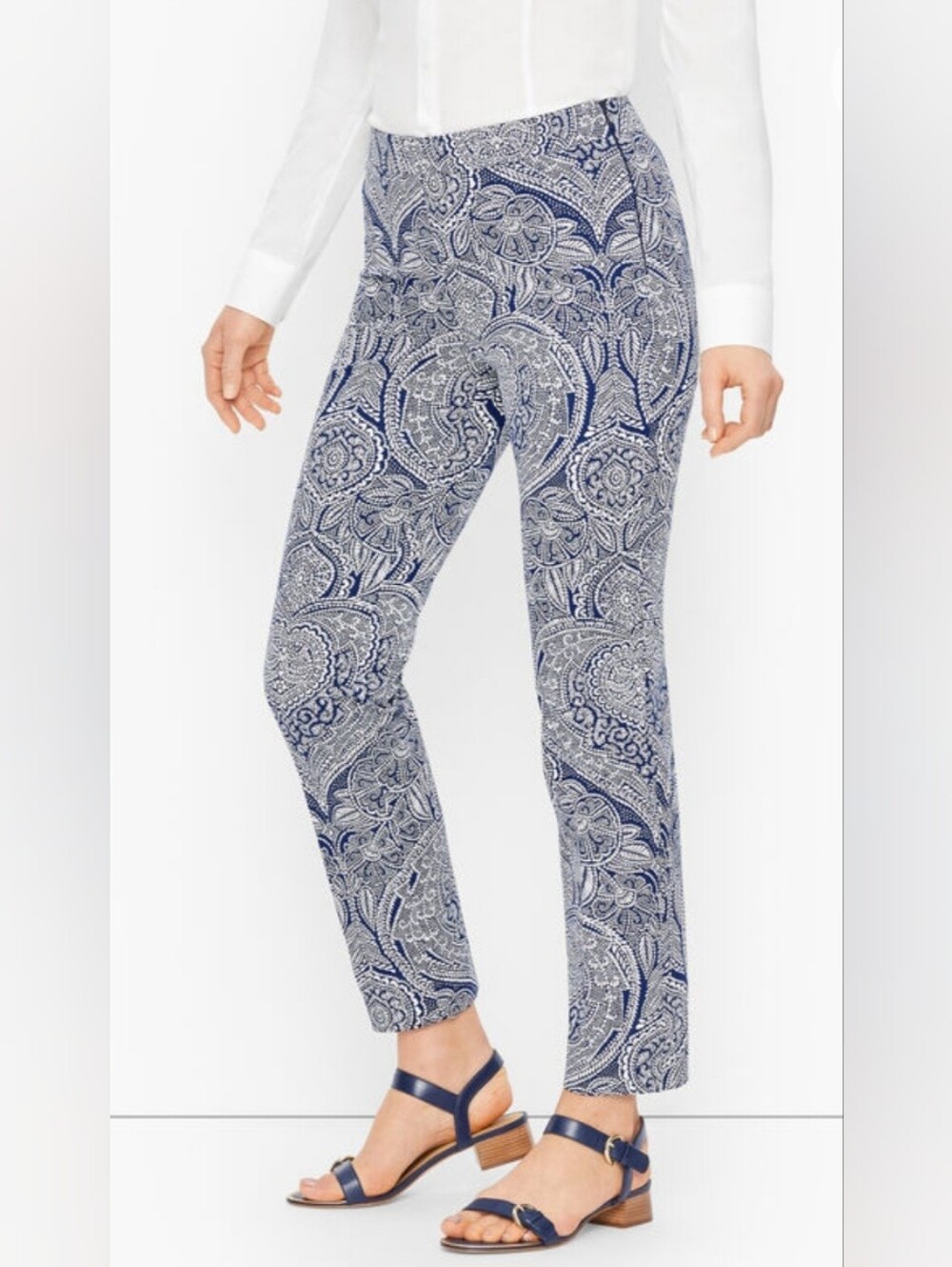 Talbots | Chatham Ankle Pants Paisley Cotton Stretch | Navy & White | Size 8P